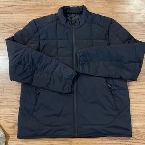 lululemon athletica Black Puffer Jacket with Stand-Up Collar and Quilted Design